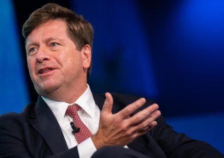 Jay Clayton, actual fiscal del Distrito Sur de Nueva York, es la apuesta de Trump para ocupar el cargo vacante tras la dimisión de Tulsi Gabbard.